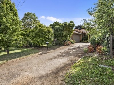 14 Bent Street, Macedon