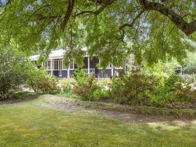 11 Ferrier Road, New Gisborne