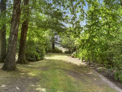 11 Ferrier Road, New Gisborne