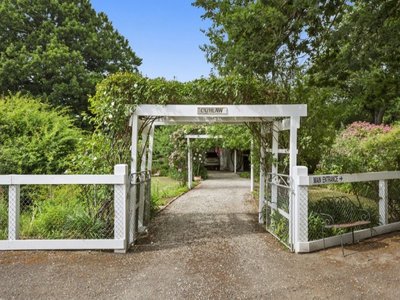 11 Ferrier Road, New Gisborne