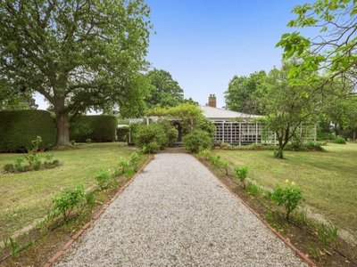 11 Ferrier Road, New Gisborne