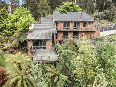 4 Alton Road, Mount Macedon