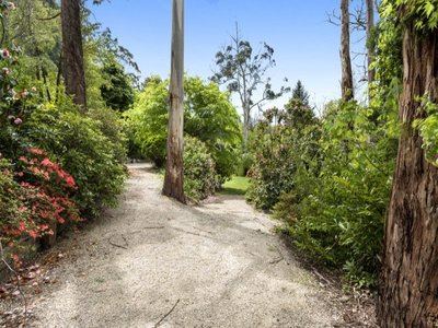 4 Alton Road, Mount Macedon