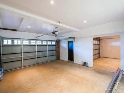 92 Douglas Road, Mount Macedon