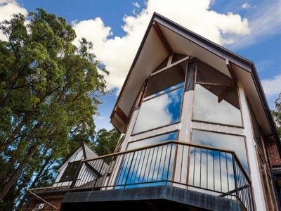 92 Douglas Road, Mount Macedon