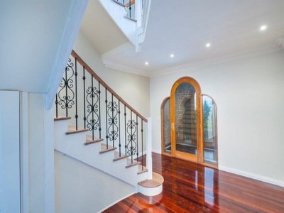 92 Douglas Road, Mount Macedon
