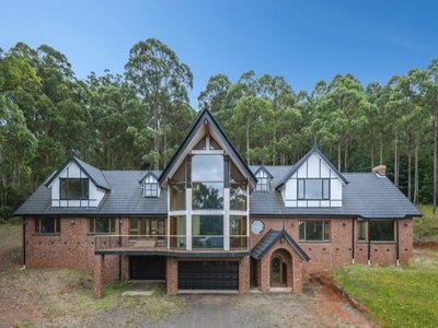 92 Douglas Road, Mount Macedon