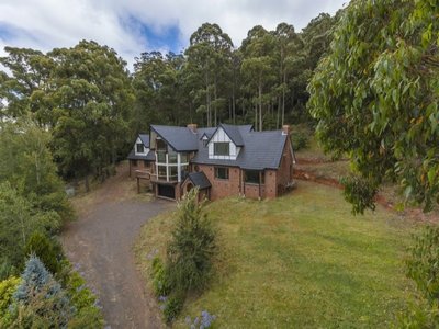 92 Douglas Road, Mount Macedon
