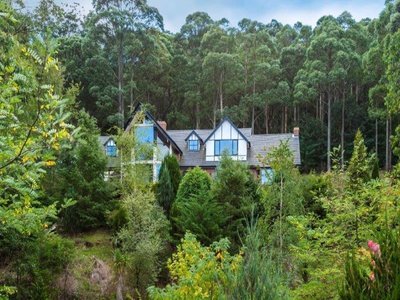 92 Douglas Road, Mount Macedon