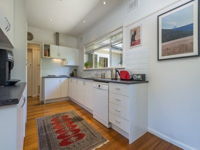 14A Anslow Street, Woodend