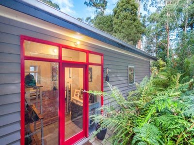 4 Anzac Road, Mount Macedon