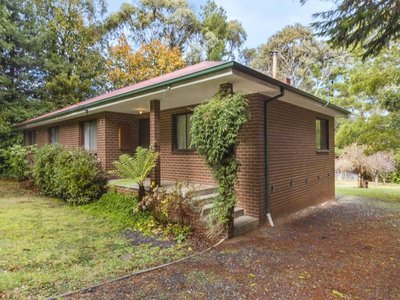 17 Ryans Parade, Mount Macedon