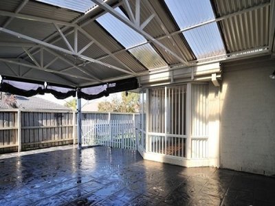 10 Hadley Circle, Narre Warren South