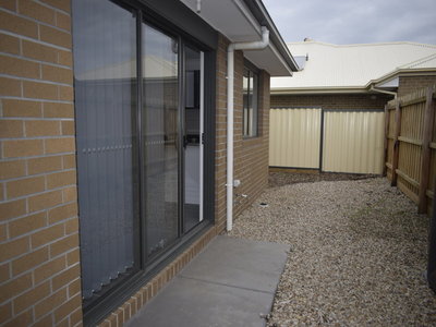 15 Damper Way, Lynbrook