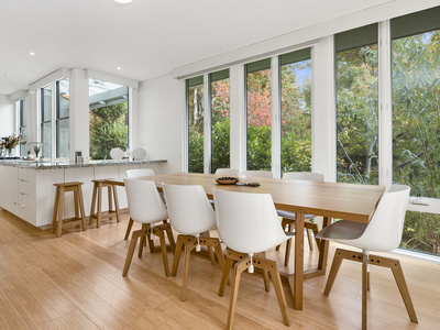 18 Douglas Road, Mount Macedon