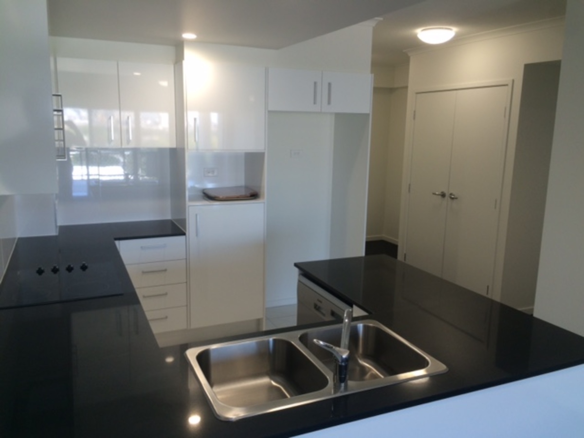 19 / 109 ` Stoneleigh St , Lutwyche