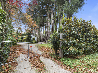 18 Douglas Road, Mount Macedon