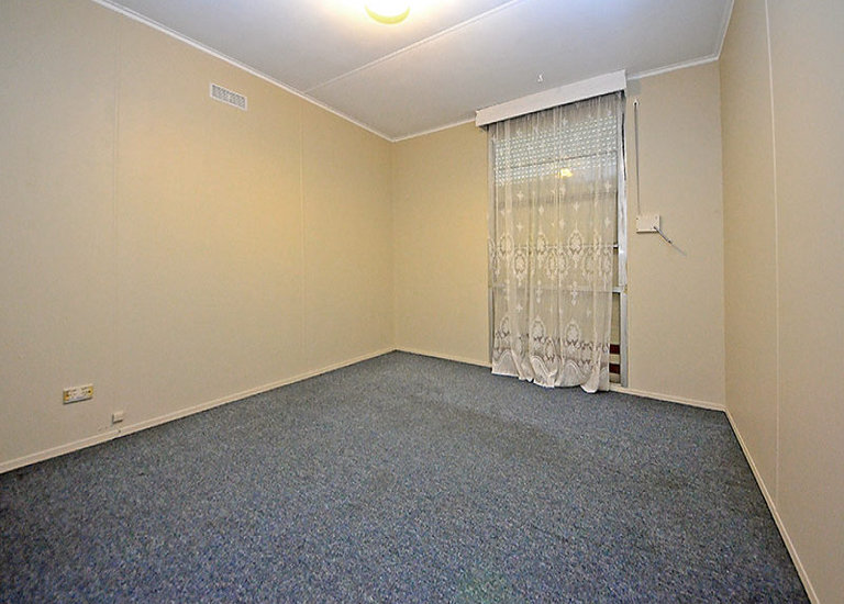 13 Wattle Crescent, Portland