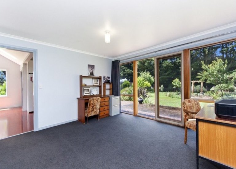 8729 Princes Highway, Portland