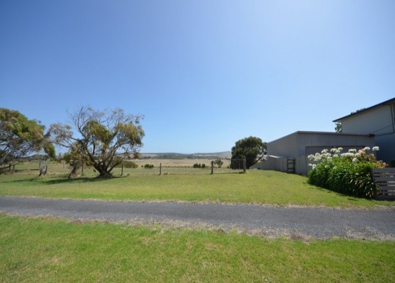 Lot 8, Windham Street, Narrawong