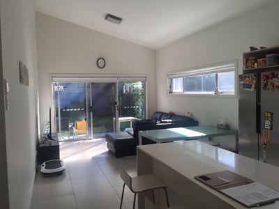 1 / 20D Lower Mount St, Wentworthville