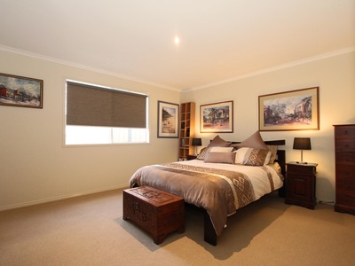 32 Playne Street, Heathcote
