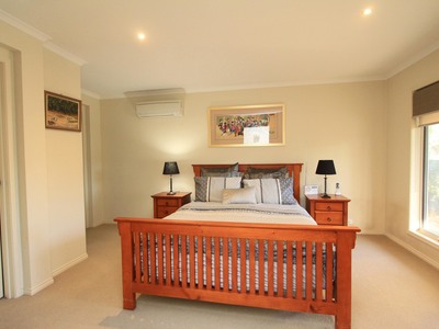 32 Playne Street, Heathcote