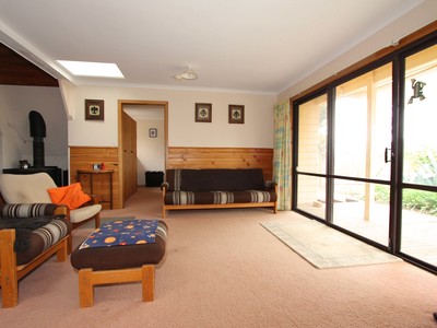 19 Bonneys Lane, Heathcote