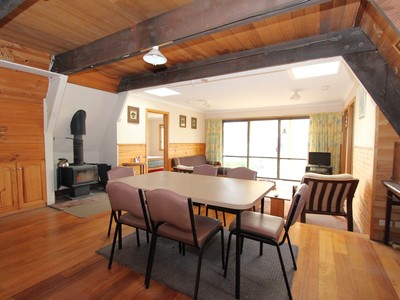 19 Bonneys Lane, Heathcote
