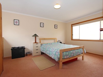 19 Bonneys Lane, Heathcote