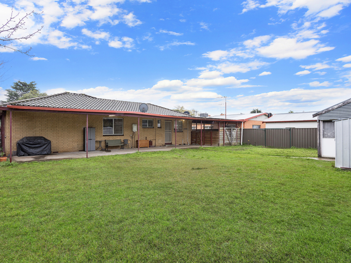 11 Ride Avenue, Benalla