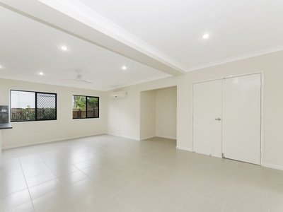 210 Howlett Street, Currajong