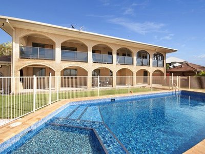 4 Stirling Drive, Castle Hill