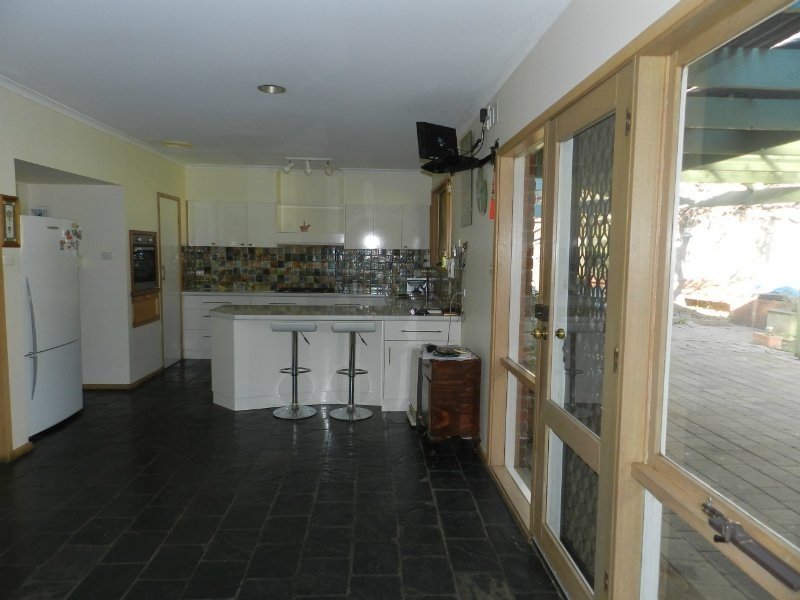 2530 Midland Highway, Shepparton