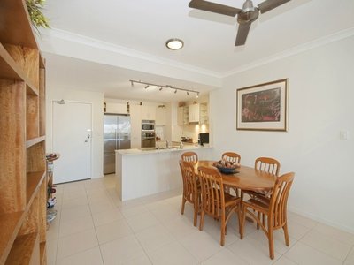 81 / 28 Landsborough Street, North Ward