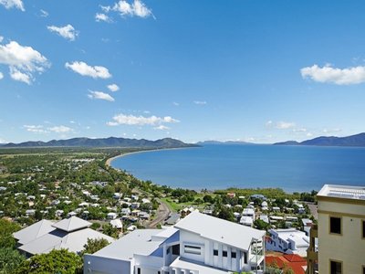 5 The Point, Castle Hill
