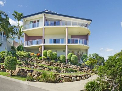 5 The Point, Castle Hill