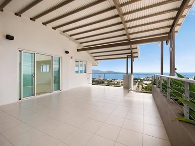 1 / 21 Hillside Crescent, Townsville City