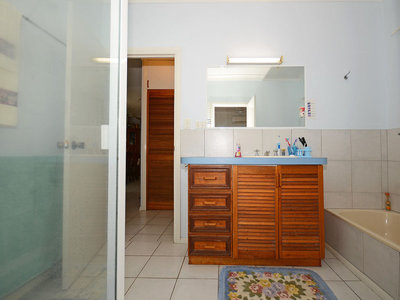 121 Truro Street, Torquay