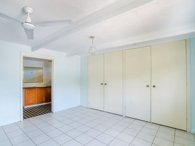 8 DONALDSON ROAD, Booral
