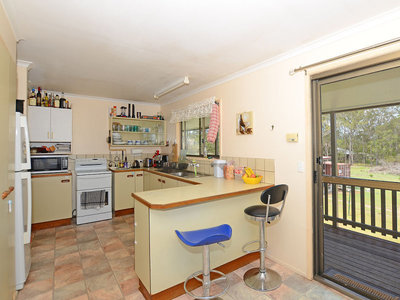 7 RODERICK COURT, Sunshine Acres
