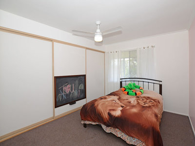 7 RODERICK COURT, Sunshine Acres
