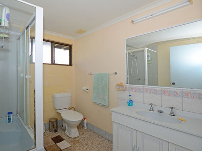 7 RODERICK COURT, Sunshine Acres