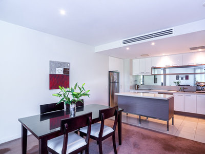 207 / 468 ESPLANADE, Torquay