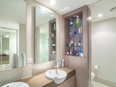 207 / 468 ESPLANADE, Torquay