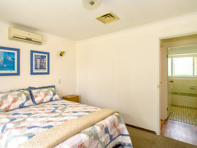 36 DRUMMOND STREET, Urangan