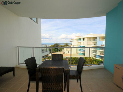 416 / 569 "OCEANS" ESPLANADE, Urangan