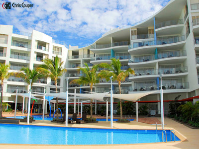 416 / 569 "OCEANS" ESPLANADE, Urangan