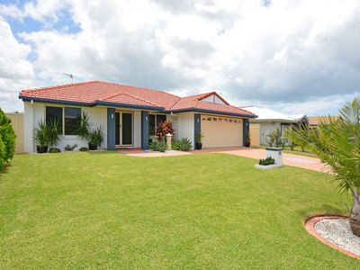 50 EARL SAINT VINCENT CIRCUIT, Eli Waters