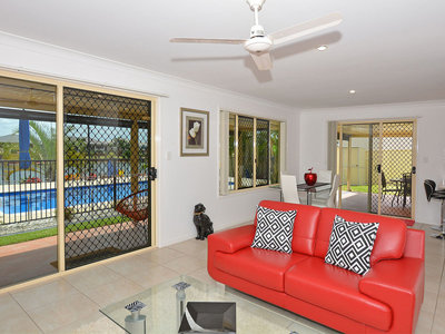 50 EARL SAINT VINCENT CIRCUIT, Eli Waters